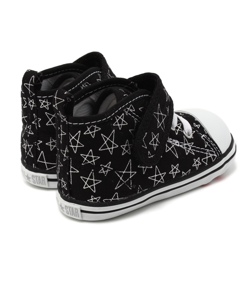 CONVERSE(コンバース)の「BABY ALL STAR SHINYSTARS V-1/ベビー オールスター シャイニースターズ V-1(スニーカー・キッズ・ホワイト×ピンク/ブラック×シルバー・13.5㎝/15cm/14.5㎝/14cm/12.5cm/12cm/13cm)」の5枚目の写真