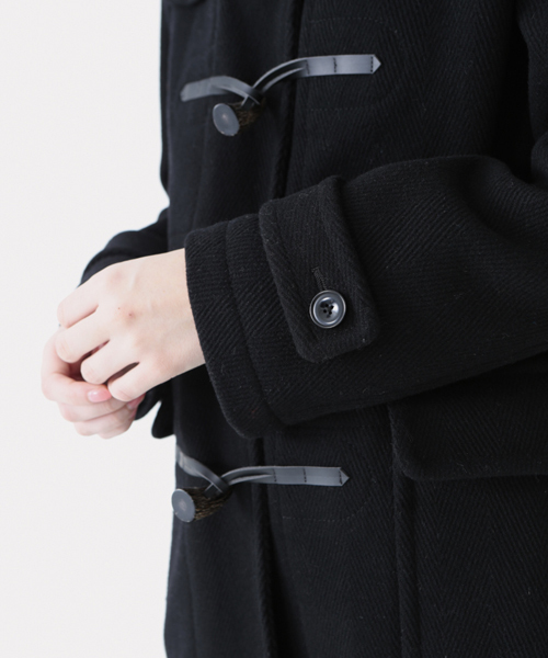 Another Edition（アナザーエディション）の「ヘリンボーンロングダッフル（ブラック）/AE HRBN LONG DFL09（ダッフルコート・レディース・ブラック・SMALL/MEDIUM）」の11枚目の写真