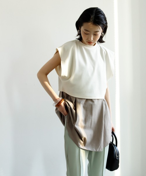 Birthday room（バースデイルーム）の「バックスリット2WAYデザインショート丈カットベスト（ベスト・レディース・ブラック/ベージュ/ライム/アイボリー・FREE）」の22枚目の写真