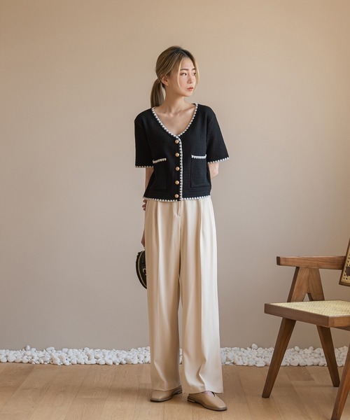 UNE MANSION（ユヌマンション）の「ベーシック デイリー フラットシューズ（パンプス・レディース・ベージュ/イエロー/ブラック・23.0cm/24.0cm/25.0cm）」の7枚目の写真