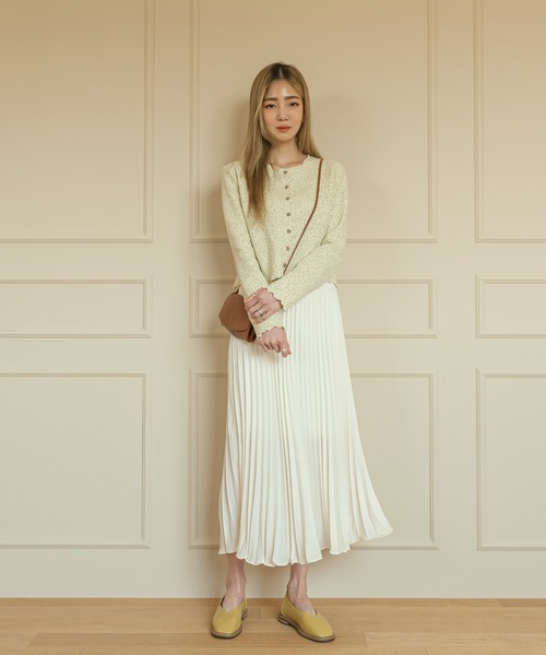 UNE MANSION（ユヌマンション）の「ベーシック デイリー フラットシューズ（パンプス・レディース・ベージュ/イエロー/ブラック・23.0cm/24.0cm/25.0cm）」の15枚目の写真