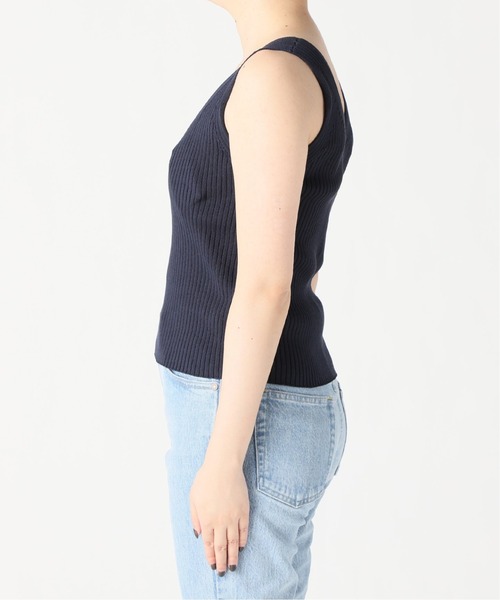 Spick & Span（スピックアンドスパン）の「コットンポリエステル 2wayニットタンクトップ◆（ニット/セーター・レディース・ホワイト/ネイビー/ブラウン/グリーン・FREE）」の16枚目の写真