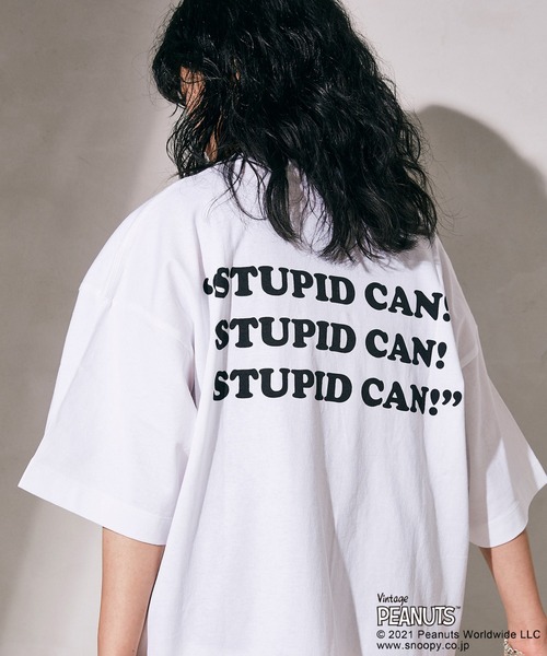 JOURNAL STANDARD relume（ジャーナルスタンダード　レリューム）の「【PEANUTS×SPORTS WEAR by relume】スヌーピーTシャツ（Tシャツ/カットソー・メンズ・ホワイト/ブラック/スミクロ/ベージュ・MEDIUM/LARGE/X-LARGE）」の5枚目の写真