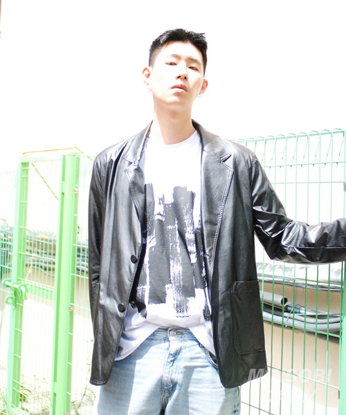 minsobi（ミンソビ）の「ロングタンクトップ ルーズシルエット（Tシャツ/カットソー・メンズ・ホワイト/ブラック・FREE）」の22枚目の写真