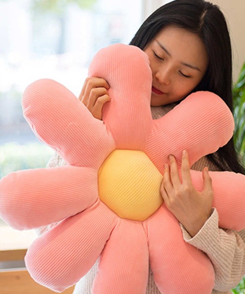 yururira（ユルリラ）の「お花クッション（クッション/クッションカバー・レディース・A/B/C/D/E/F・FREE）」の17枚目の写真