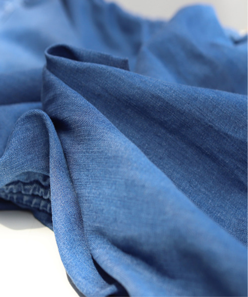 REAL CUBE（リアルキューブ）の「サイドシャーリングデニムペンシルスカート（スカート・レディース・ライトブルー/ネイビー/ダークネイビー・M）」の9枚目の写真