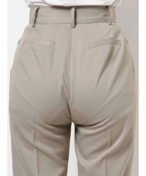 dazzlin（ダズリン）の「セミフレアタックパンツ（その他パンツ・レディース・ブラウン/グレー/アイボリー・SMALL/MEDIUM）」の12枚目の写真