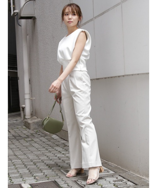 dazzlin（ダズリン）の「セミフレアタックパンツ（その他パンツ・レディース・ブラウン/グレー/アイボリー・SMALL/MEDIUM）」の19枚目の写真