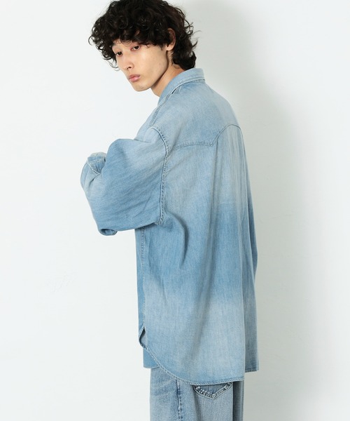 Lee（リー）の「SUPERSIZED オーバーサイズ　ビッグシルエット　デニムシャツ（シャツ/ブラウス・メンズ・インディゴブルー・MEDIUM/SMALL/LARGE）」の8枚目の写真