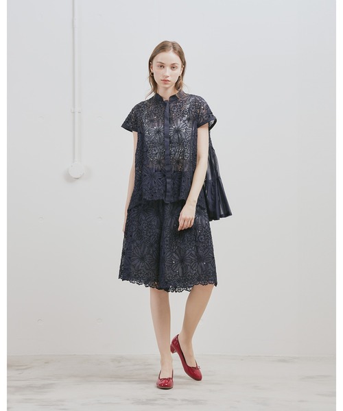 Emma Francis（エマフランシス）の「ラウンドトゥ 3cmヒール バレエシューズ エナメルシリーズ（バレエシューズ・レディース・チャコールグレー/ブラック/ブラウン/レッド/ベージュ/ネイビー/ホワイト/グレイッシュベージュ・22.5cm/23.5cm/24.5cm/23.0cm/24.0cm/25.0cm/22.0cm）」の10枚目の写真