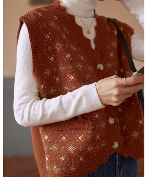 MAISON DE THERESE（メゾン ド テレーズ）の「ボタン開きニットベスト（ベスト・レディース・A/B/C・FREE）」の5枚目の写真