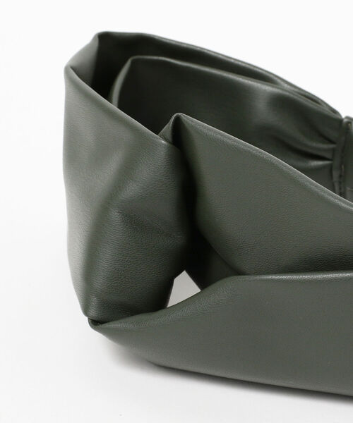 B:MING by BEAMS（ビーミングバイビームス）の「VLANK / フェイクレザー ヘアバンド（ヘアバンド・レディース・ブラック/グリーン/ブラウン系その他2・ONE SIZE）」の9枚目の写真