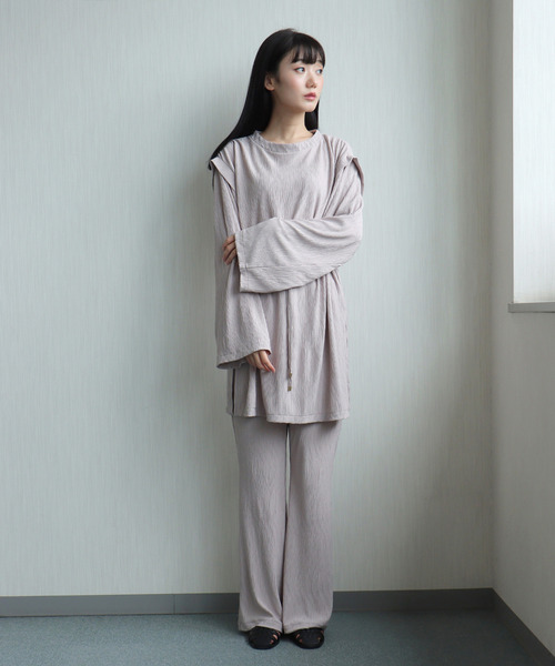 VENCEEXCHANGE（ヴァンスエクスチェンジ）の「プリーツトップス（シャツ/ブラウス・レディース・ライトグレー/チャコールグレー/オフホワイト・M）」の21枚目の写真