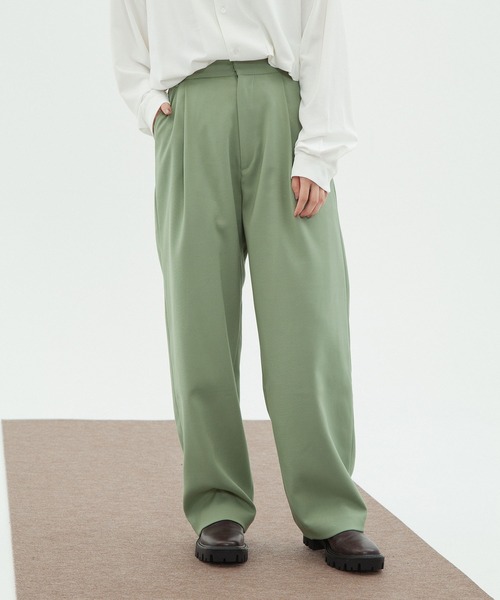 INTERPLAY（インタープレイ）の「【INTERPLAY】 1タックワイドパンツ（スラックス・メンズ・ブラウン/ライトグリーン/ダークグレー・FREE）」の3枚目の写真
