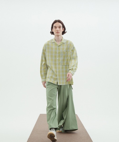 INTERPLAY（インタープレイ）の「【INTERPLAY】 1タックワイドパンツ（スラックス・メンズ・ブラウン/ライトグリーン/ダークグレー・FREE）」の20枚目の写真