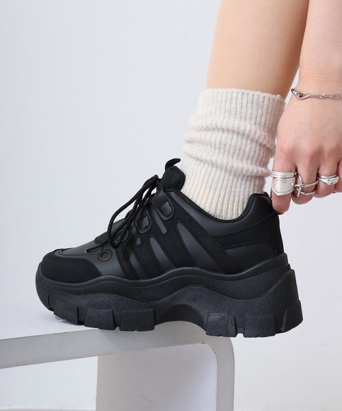 LOVEHUNTER（ラブハンター）の「LOVEHUNTER 軽量 厚底ダッドスニーカー（スニーカー・レディース・ブラック×ホワイト/キャメル/ホワイト/ブラック系その他/ブラック系その他2/ホワイト系その他/ブラック系その他3/ベージュ/ホワイト系その他2/ブラック/ブラック系その他6/ホワイト系その他5/ブラック系その他4/ブラック系その他5/ホワイト系その他4/ホワイト系その他3/ブラック系その他7/ベージュ系その他/ホワイト系その他6/ホワイト系その他7/その他/その他1・L/LL/S/M/3L/4L）」の13枚目の写真