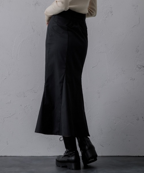 Adoon plain(アドーンプレーン)の「【美シルエット!】マーメイドスカート(スカート・レディース・チャコールグレー/ブラック/ベージュ/カーキ・MEDIUM/LARGE)」の22枚目の写真