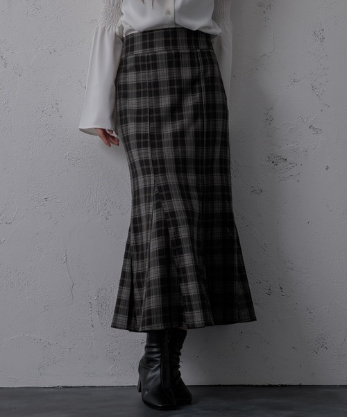 Adoon plain(アドーンプレーン)の「【美シルエット!】マーメイドスカート(スカート・レディース・チャコールグレー/ブラック/ベージュ/カーキ・MEDIUM/LARGE)」の11枚目の写真