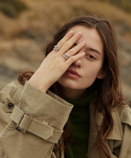 soerte(ソエルテ)の「Brass cross ring/真鍮クロスリング(リング・メンズ・シルバー/ゴールド・#19/#15)」の2枚目の写真