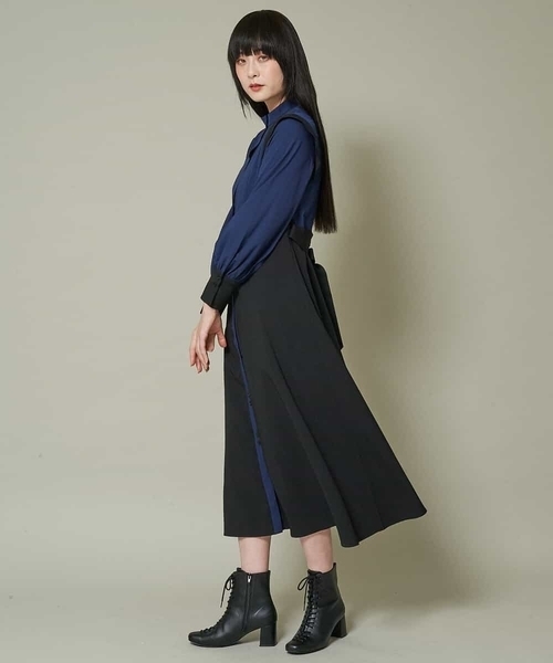 A de a.v.v（アードアー・ヴェ・ヴェ）の「配色切替ワンピース（ワンピース・レディース・ベージュ/ネイビー・38/36）」の15枚目の写真