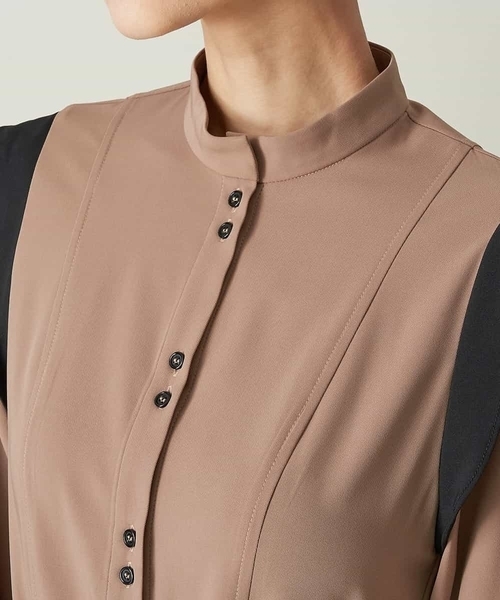 A de a.v.v（アードアー・ヴェ・ヴェ）の「配色切替ワンピース（ワンピース・レディース・ベージュ/ネイビー・38/36）」の8枚目の写真