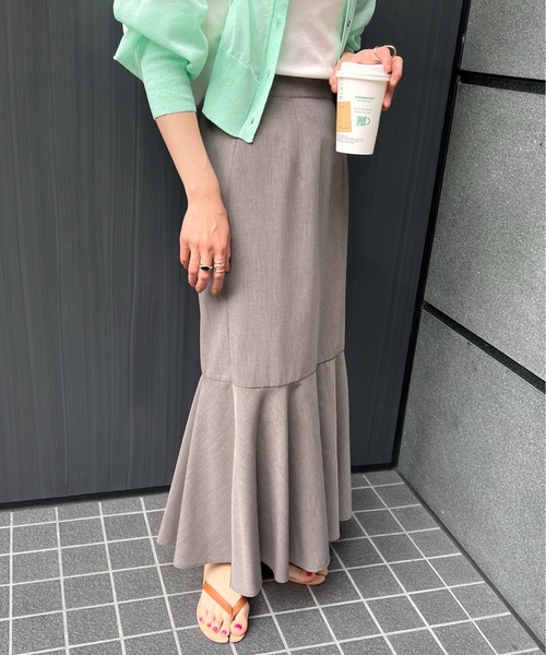 feepur（フェピュール）の「マーメイドスカート（スカート・レディース・チャコールグレー/ブラック/ベージュ/グリーン・SMALL/MEDIUM）」の3枚目の写真