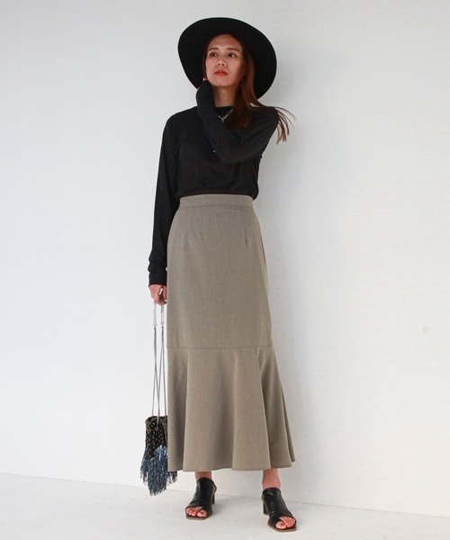 feepur（フェピュール）の「マーメイドスカート（スカート・レディース・チャコールグレー/ブラック/ベージュ/グリーン・SMALL/MEDIUM）」の11枚目の写真