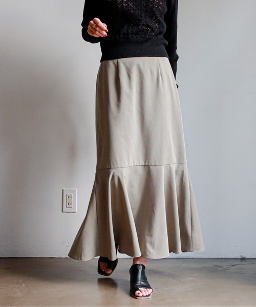 feepur（フェピュール）の「マーメイドスカート（スカート・レディース・チャコールグレー/ブラック/ベージュ/グリーン・SMALL/MEDIUM）」の21枚目の写真