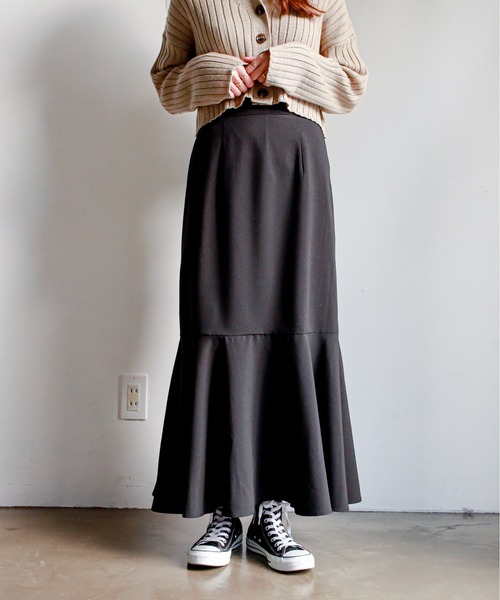 feepur（フェピュール）の「マーメイドスカート（スカート・レディース・チャコールグレー/ブラック/ベージュ/グリーン・SMALL/MEDIUM）」の22枚目の写真