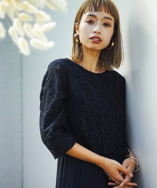 REPLETE(リプリート)の「【20代から70代まで体型や年齢を問わないドレス】レース×プリーツ異素材切り替えデザイン・ウエストゴム6分袖ロング丈ドレス(ドレス・レディース・ライトグレー/ネイビー/ブルー/ライトグリーン・9号)」の22枚目の写真