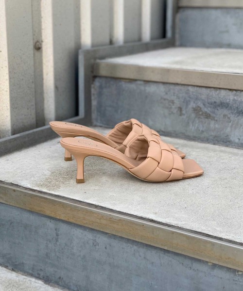 ASH（アッシュ）の「【KIM】パデッドミュールサンダル（サンダル・レディース・ベージュ/ブラック/ラベンダー・35/38/36/39/37）」の6枚目の写真