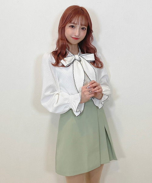 titty＆Co. PETIT（ティティアンドコープティ）の「【titty&Co.PETIT】サイドタックスカパン（スカート・レディース・グリーン/ブラック/アイボリー・MEDIUM/SMALL）」の3枚目の写真