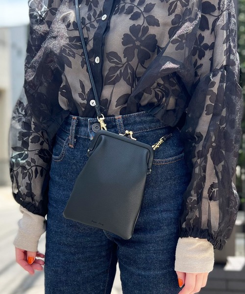 Legato Largo（レガートラルゴ）の「【Legato Largo】レガートラルゴ スマホ ショルダーバッグ ポーチ LH-F2064（ショルダーバッグ・レディース・ブラック/キャメル/グリーン/イエロー/グレイッシュベージュ・FREE）」の2枚目の写真