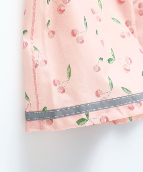 BRANSHES(ブランシェス)の「【撥水】チェリー柄レインコート(レインコート/ポンチョ・キッズ・ピンク・L/M/S)」の10枚目の写真
