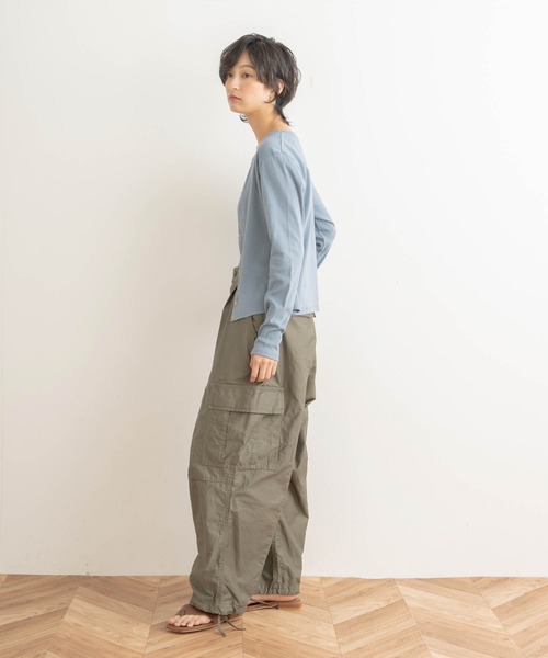 kha:ki(カーキ)の「「KHA:KI / カーキ」11ボタンコットンリブカーディガン"11B CTN RIB C/D"(カーディガン/ボレロ・レディース・ブラック/ネイビー/グレー/ブルー/グリーン/モカ/ベージュ・1/2)」の14枚目の写真