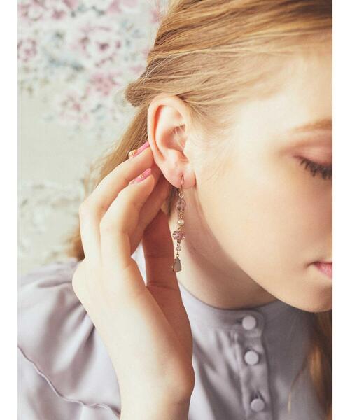 Maison de FLEUR(メゾンドフルール)の「アメリカンビジューピアス(ピアス(両耳用)・レディース・ホワイト/ピンク・FREE)」の7枚目の写真