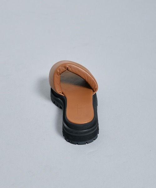 JANESMITH(ジェーンスミス)の「【JANE SMITH(ジェーンスミス)】VIBRAM SOLE LEATHER SLIDE(サンダル・レディース・ブラック/キャメル・37/38/36)」の7枚目の写真