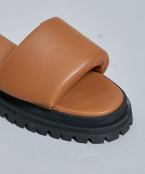 JANESMITH(ジェーンスミス)の「【JANE SMITH(ジェーンスミス)】VIBRAM SOLE LEATHER SLIDE(サンダル・レディース・ブラック/キャメル・37/38/36)」の6枚目の写真