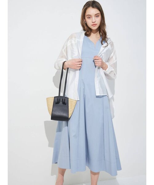 MERCURYDUO（マーキュリーデュオ）の「バックタックスタンドカラーシャツ（シャツ/ブラウス・レディース・オフホワイト/ベージュ・FREE）」の11枚目の写真