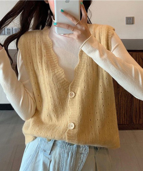 aimoha（アイモハ）の「シンプルニットベスト（ベスト・レディース・パープル/ピンク/イエロー/グレー/ベージュ/ネイビー/ブルー/ホワイト・FREE）」の8枚目の写真