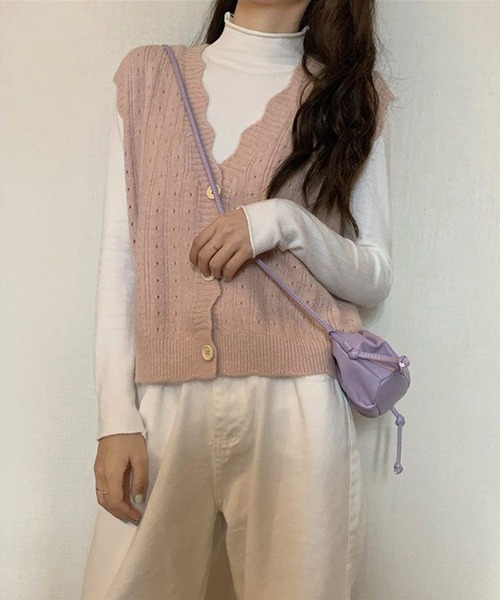 aimoha（アイモハ）の「シンプルニットベスト（ベスト・レディース・パープル/ピンク/イエロー/グレー/ベージュ/ネイビー/ブルー/ホワイト・FREE）」の17枚目の写真