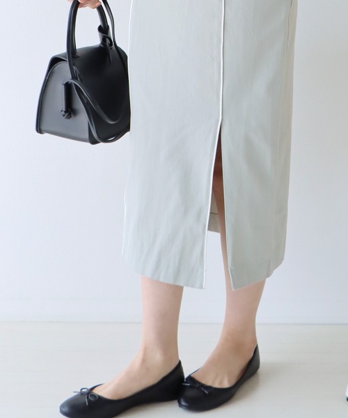 BLUEEAST（ブルーイースト）の「パイピングスリットタイトスカート（スカート・レディース・ベージュ/ネイビー/ブルーグレー・MEDIUM/LARGE）」の10枚目の写真