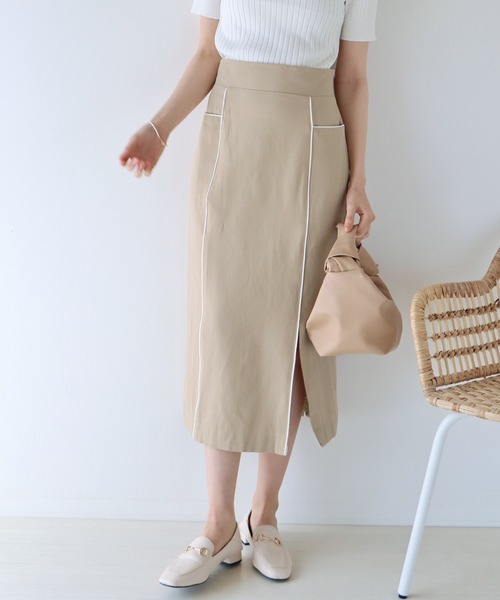 BLUEEAST（ブルーイースト）の「パイピングスリットタイトスカート（スカート・レディース・ベージュ/ネイビー/ブルーグレー・MEDIUM/LARGE）」の17枚目の写真