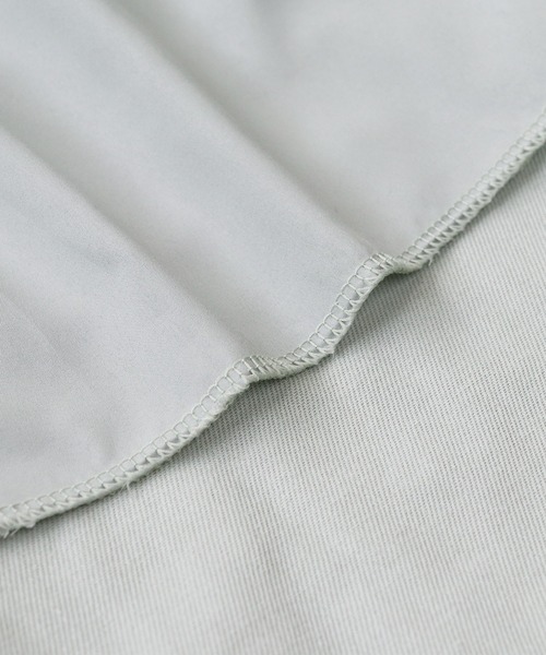 BLUEEAST（ブルーイースト）の「パイピングスリットタイトスカート（スカート・レディース・ベージュ/ネイビー/ブルーグレー・MEDIUM/LARGE）」の5枚目の写真