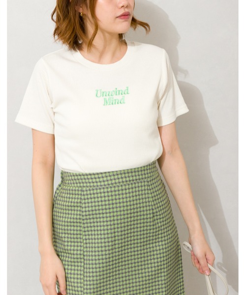 SpRay(スプレイ)の「テレコロゴ刺繍Tシャツ(Tシャツ/カットソー・レディース・ブラック/オフホワイト/ラベンダー/ブルー系その他/ピンク系その他・FREE)」の1枚目の写真