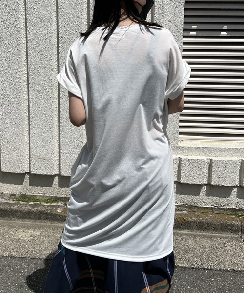 Jewelobe（ジュエローブ）の「ロールアップフレンチスリーブルーズTシャツワンピース（ワンピース・レディース・ホワイト/イエロー/ブルー/ブラウン/グレー/ブラック・FREE）」の15枚目の写真