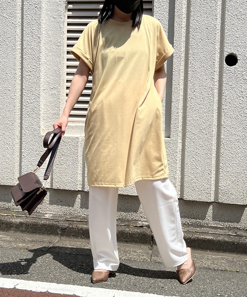 Jewelobe（ジュエローブ）の「ロールアップフレンチスリーブルーズTシャツワンピース（ワンピース・レディース・ホワイト/イエロー/ブルー/ブラウン/グレー/ブラック・FREE）」の19枚目の写真