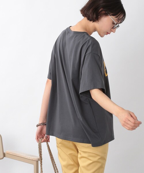 SHOO・LA・RUE（シューラルー）の「◆【S-L】カレッジロゴプリントTシャツ（Tシャツ/カットソー・レディース・チャコールグレー/ホワイト系・02/03/01）」の13枚目の写真