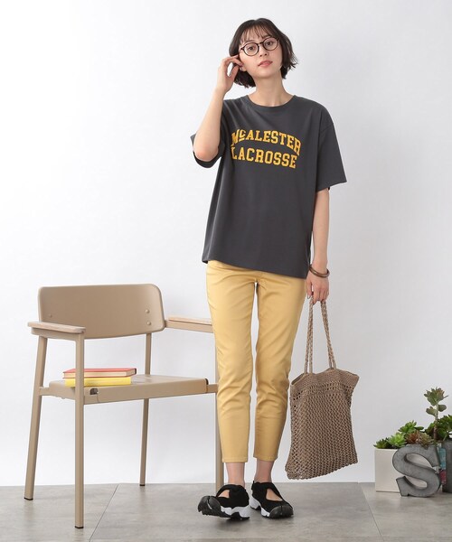 SHOO・LA・RUE（シューラルー）の「◆【S-L】カレッジロゴプリントTシャツ（Tシャツ/カットソー・レディース・チャコールグレー/ホワイト系・02/03/01）」の16枚目の写真