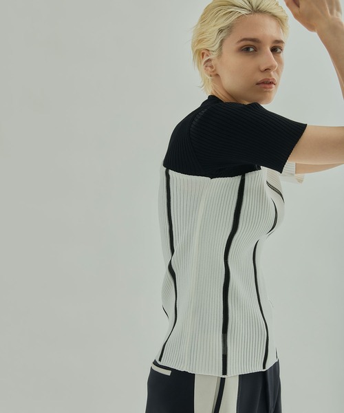 UNITED TOKYO（ユナイテッドトウキョウ）の「オブリックリブニットトップス（ニット/セーター・レディース・ブラック/オフホワイト/グリーン・FREE）」の7枚目の写真